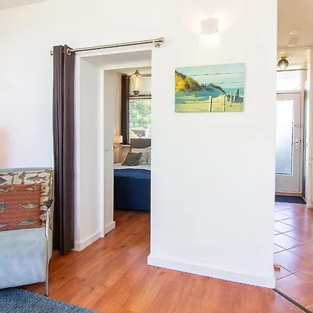 De Zeemeermin, Free Parking * Zandvoort