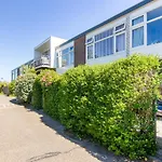 De Zeemeermin, Free Parking *