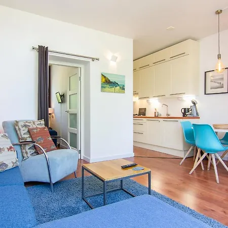 De Zeemeermin, Free Parking *