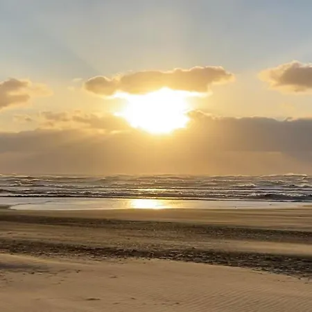 De Zeemeermin, Free Parking * Zandvoort
