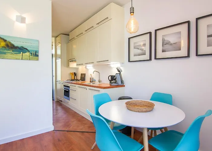 De Zeemeermin, Free Parking