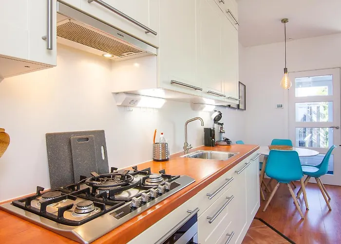 Appartement De Zeemeermin, Free Parking