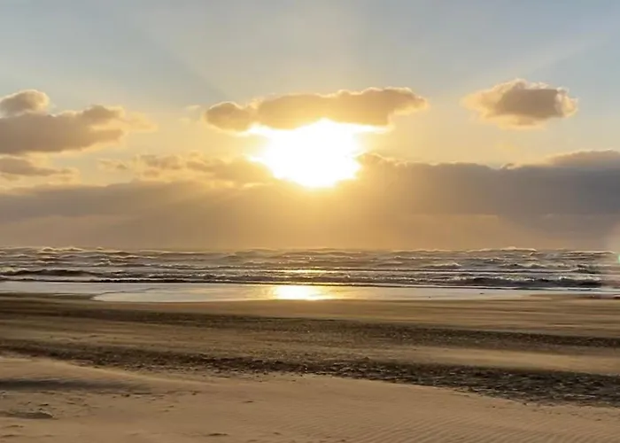 De Zeemeermin, Free Parking * Zandvoort