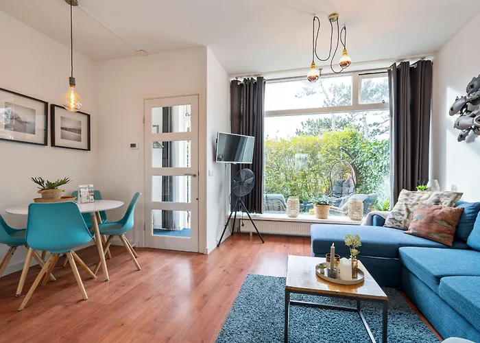 De Zeemeermin, Free Parking * Zandvoort