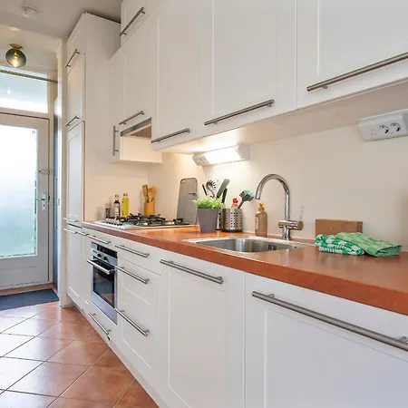 Apartment De Zeemeermin, Free Parking
